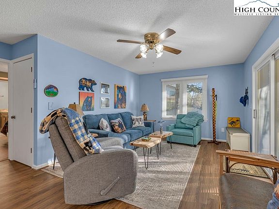 5th image of 6 Ridgewood Lane