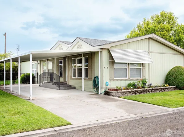 815 NE Karol Loop, College Place, WA 99324