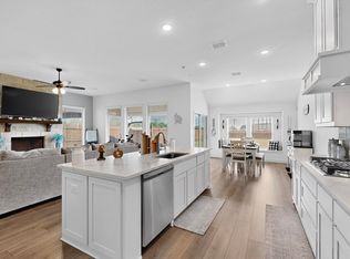 205 Lakewood Ln, Ponder, TX 76259
