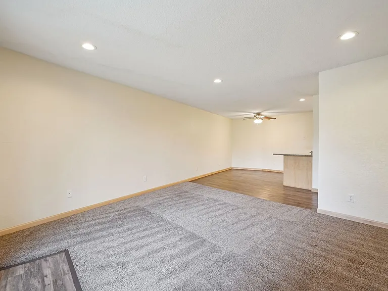 Park Place Apartments in Burnsville — Photo 45
