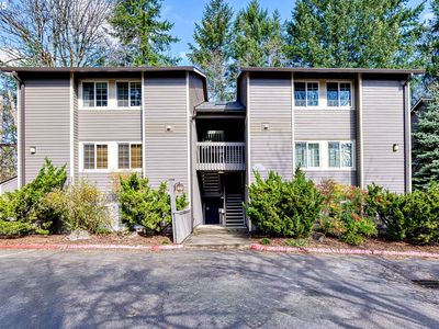 2417 SW Nebraska St APT 2, Portland, OR, 97239