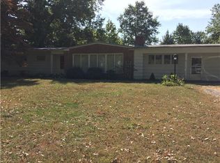 101 Dunns Ln, Richmond, MO 64085