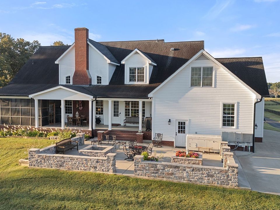 34th image of 1421 Lawrence Ln