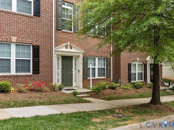 4th image of 2423 Abington Dr