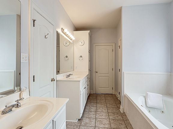 5th image of 12430 Old Mill Stone Dr