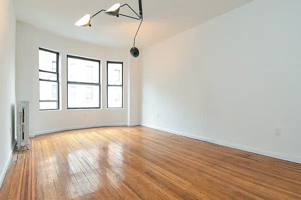 Rented by Bohemia Realty Group | media 1