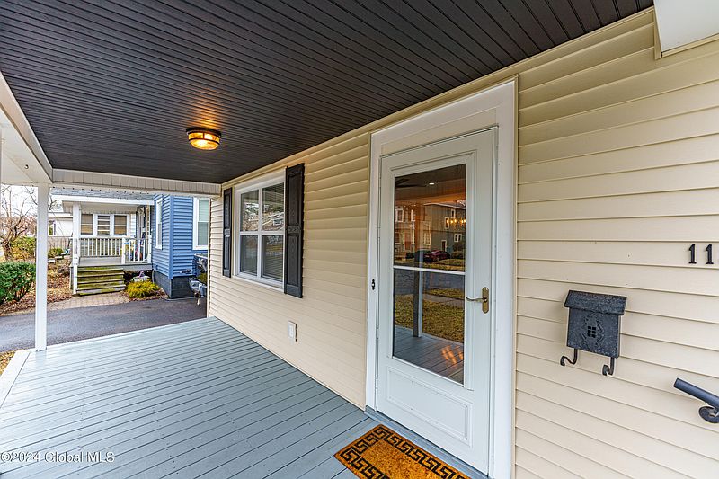 4th image of 1139 Keyes Avenue