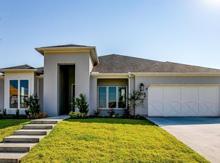 1605 Wintergreen Ave, Haslet, TX 76052