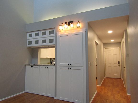 3rd image of 259 Fenwick Dr Unit 38
