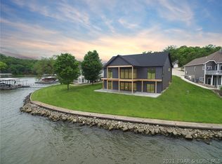 448 Heart Lane Point, Linn Creek, MO 65052
