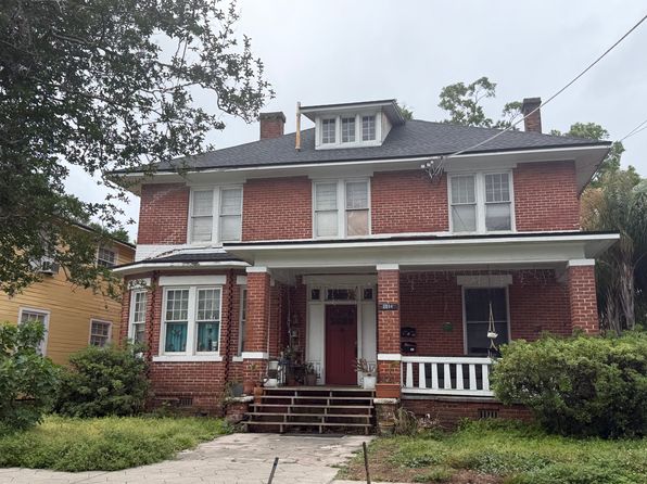 2594 Herschel St APT 3