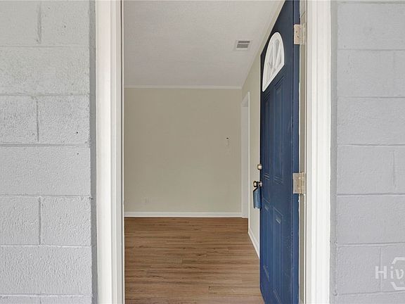 4th image of 2222 Hanson Street