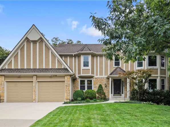 17735 W 68th Ter, Shawnee, KS 66217