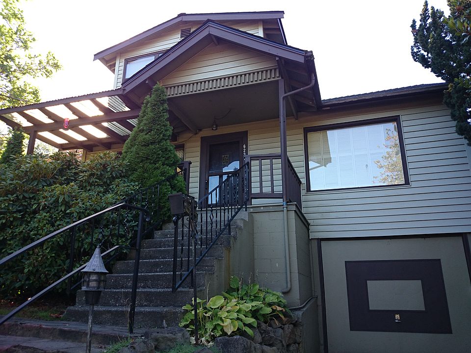 2nd image of 6237 37th Ave NE