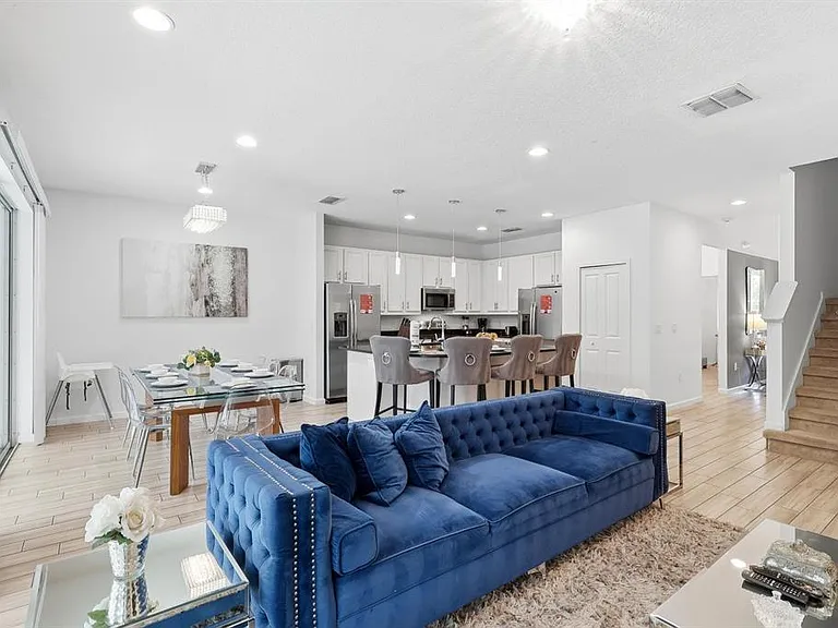 518 Marcello Blvd — Photo 10