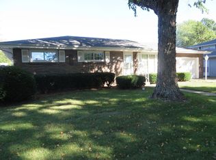 216 Cherry Ln, Momence, IL
