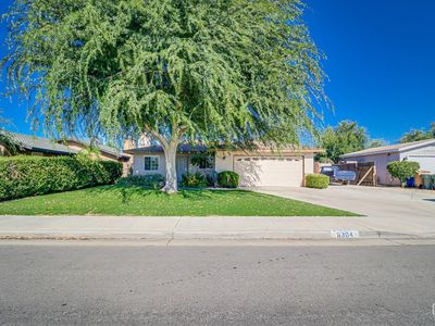 6304 Ringwood St, Bakersfield, CA, 93313