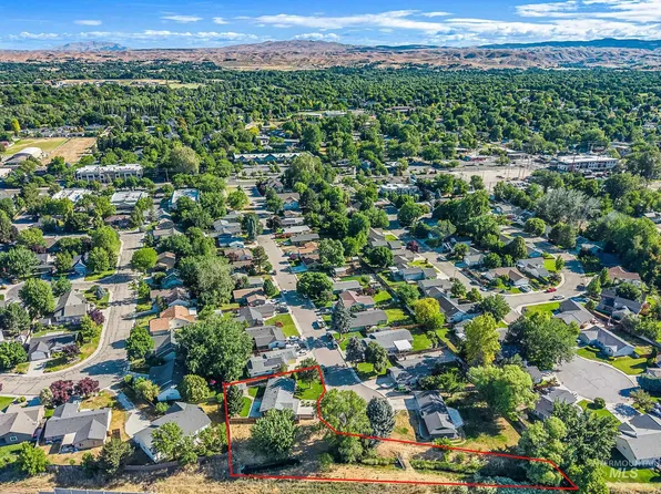371 S Harlan Pl, Eagle, ID 83616