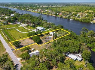 3050 Fort Denaud Rd, Labelle, FL 33935