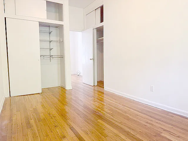313 E 90th St #3B — Photo 4