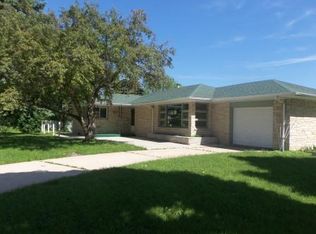 3200 S 72nd St, Milwaukee, WI 53219