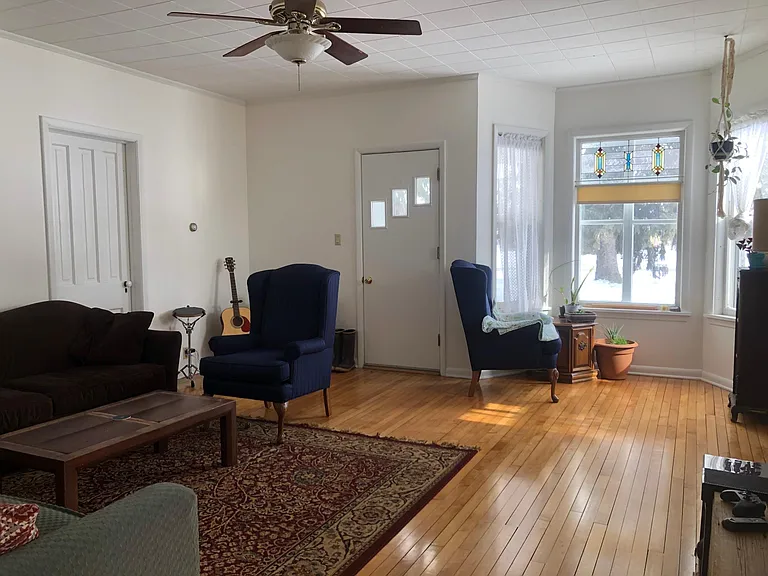 66 Main St — Photo 17