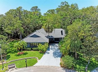 830 Hammockwood Ct, Sarasota, FL 34232