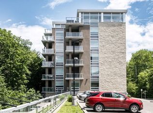 Vista Condos On Charlton, Hamilton, ON L8N 0B4