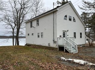 73 Fowlers Landing Rd, Hampden, ME 04444