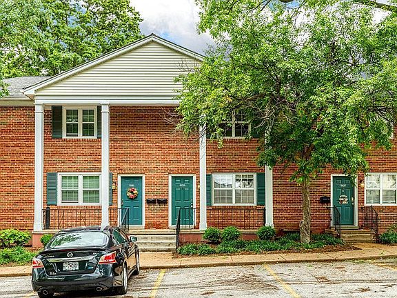 2nd image of 9139 N Swan Cir