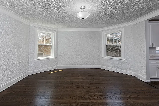 2720 W Winnemac Ave #2 — Photo 4