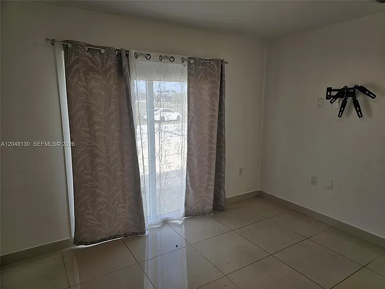 13660 SW 260th St — Photo 18