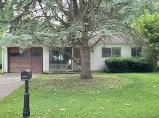 1105 Westfield Dr, Champaign, IL