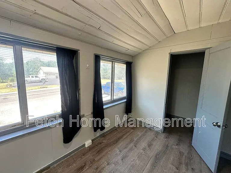 10699 Jonestown Rd #17 — Photo 11