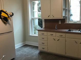 232 E Main St #2, Leola, PA 17540