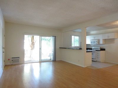 1st image of 5860 Hazeltine Ave APT 5