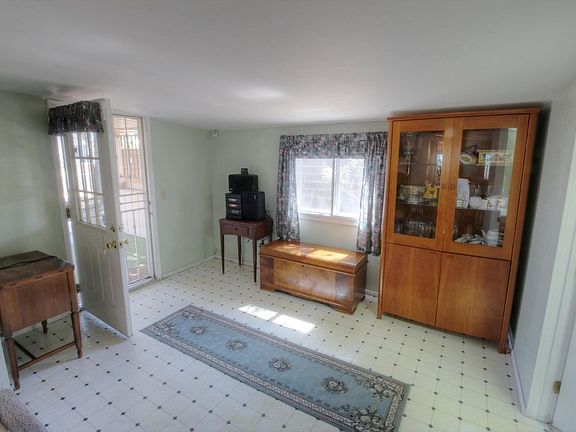 2nd image of 7317 E Balmoral Ave