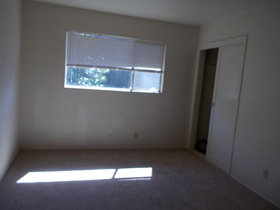 5th image of 183 Deodara St