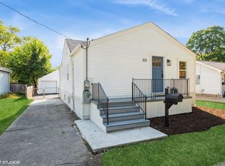 125 S Edison Ave, Elgin, IL 60123