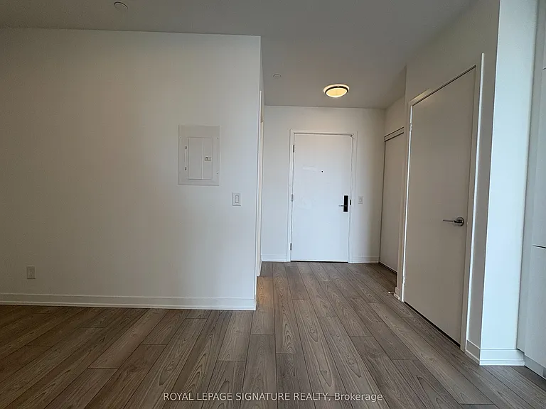 285 Dufferin St #1108 — Photo 4