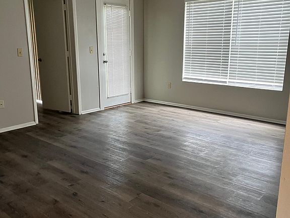 4th image of 8196 Fairways Cir #A104