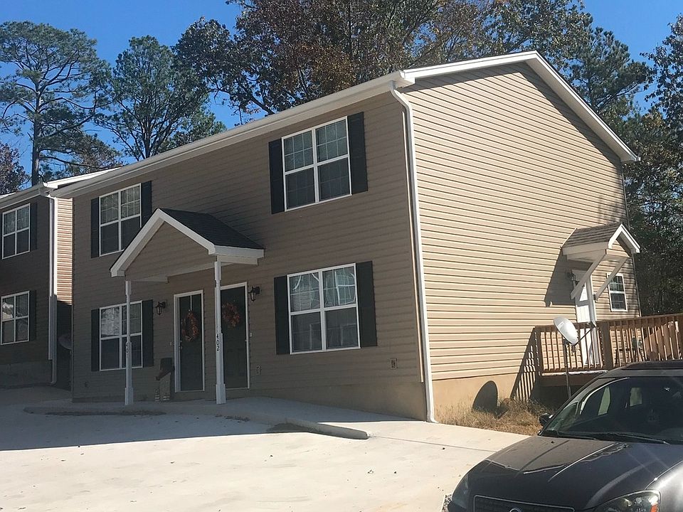 1st image of 2801 Greenwood Dr NW #401