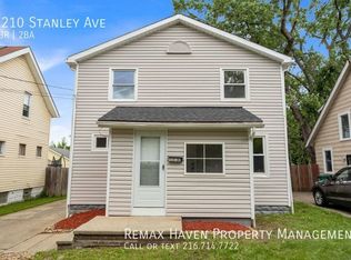 5210 Stanley Ave, Maple Heights, OH 44137