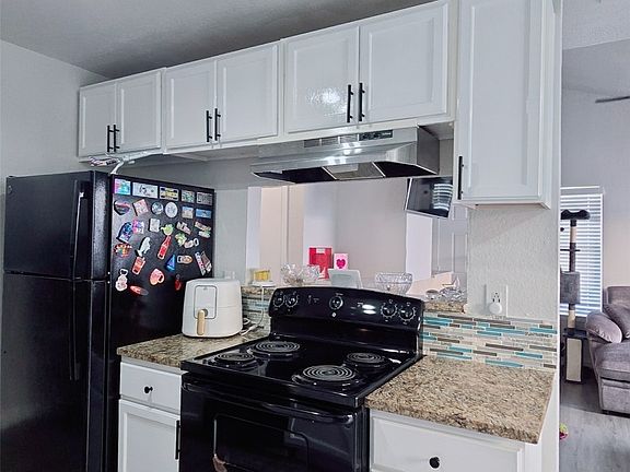 4th image of 2240 Tarpley Rd #134