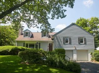 48 Donnybrook Rd, Scarsdale, NY 10583