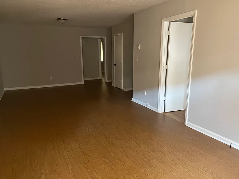 1303A E Green Dr #1303A — Photo 12