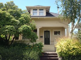 2305 11th Ave E, Seattle, WA 98102
