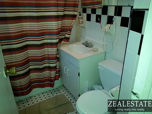 Rented by ZealEstate Group Inc | media 12