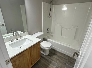 11702 E 85th St, Raytown, MO 64138