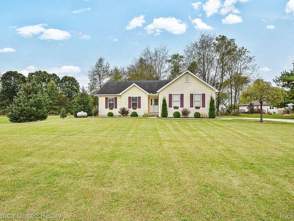1st image of 6383 Birch Meadows Ln